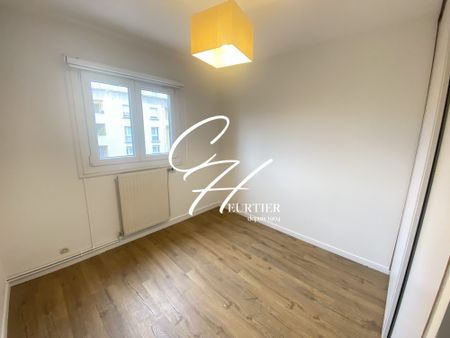 T3 AVEC CAVE ET PLACE DE PARKING - Photo 3