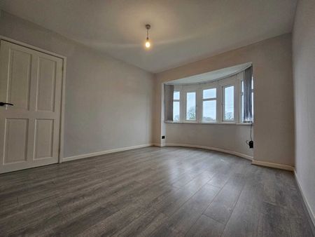 Birmingham Road, Birmingham, Great Barr - Photo 4