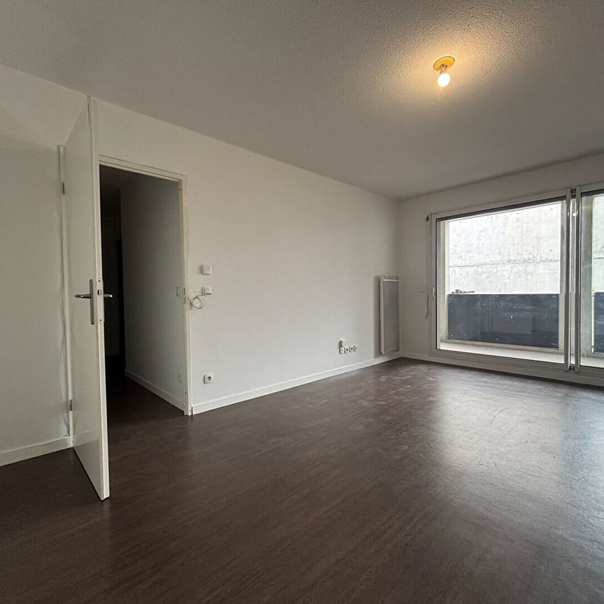 Appartement T3 de 63 m² à Bordeaux Saint-Jean. - Photo 1