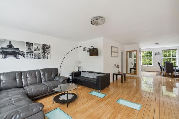4 bedroom terraced house to rent - Photo 1