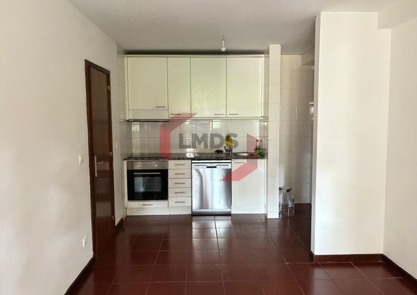 Apartamento T1 + 1
