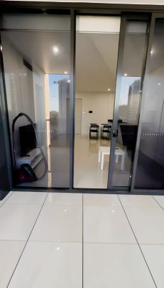 9 Oscar Pl, Sydney - Photo 1