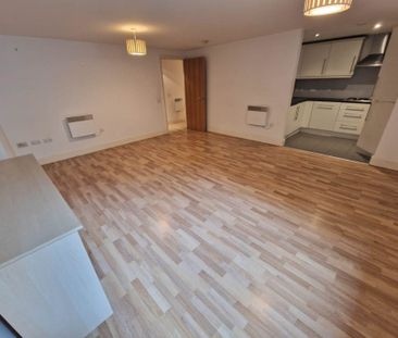 Price £950 pcm - Available 20/01/2026 - Part Furnished - Photo 2