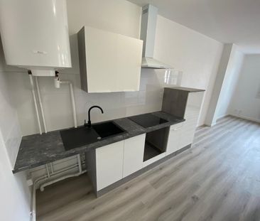 Location Appartement 1 pièce 36m² MONTAUBAN 82000 - Photo 1