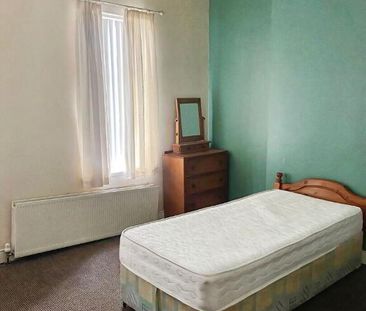 63 North Street, Lurgan, BT67 9AG - Photo 5