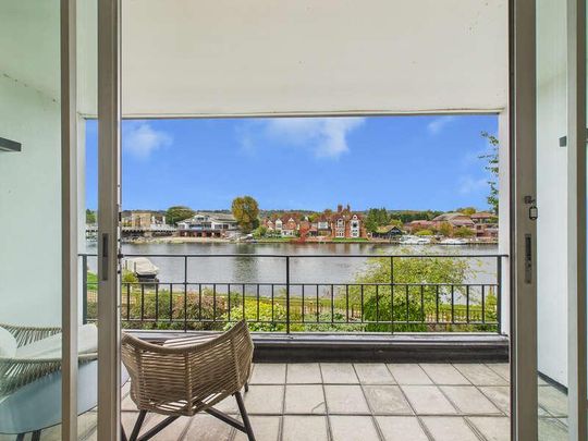 Dunstable House, Marlow, Buckinghamshire, SL7 - Photo 1