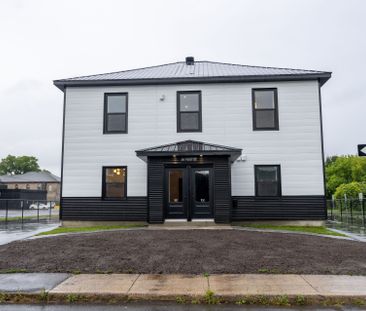 For Lease - 26 First Street Unit# 202, Cornwall, Ontario - Photo 1