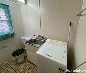 Furnished Unit Perfect for Shift Workers - Photo 6