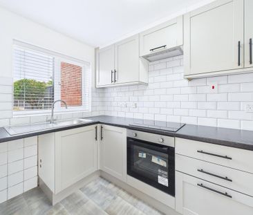 3 bedroom terraced house to rent - Photo 6