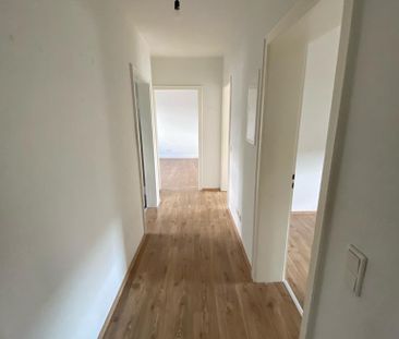 Moderne 3-Zimmer-Wohnung mit Balkon in ruhiger Lage von Kaiserslaut... - Photo 4