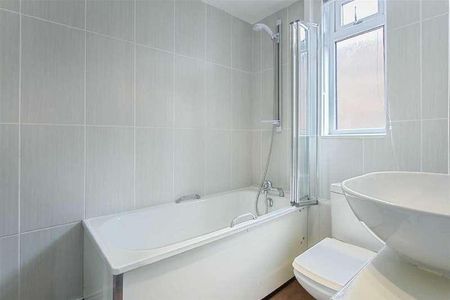 More Close, St Paul's Court, London, W14 - Photo 3