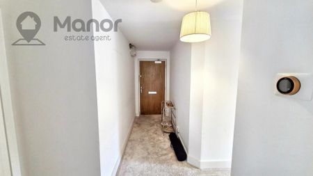 2 bedroom flat to rent - Photo 4
