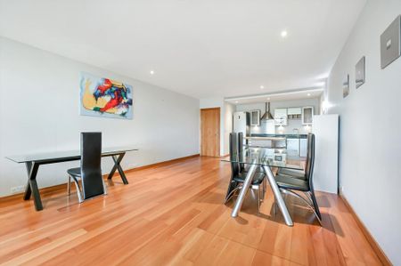 3 bedroom flat to rent - Photo 3