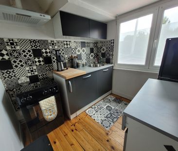 Location Appartement 2 pièces 40m² CROIX 59170 - Photo 3