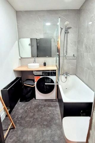 Location Appartement 1 pièce Meublé 38m² HEROUVILLE ST CLAIR 14200 - Photo 5