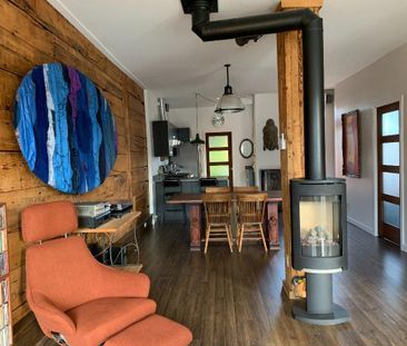 Luxueux 1000 pi² avec Foyer au gaz dans HOMA - Photo 2