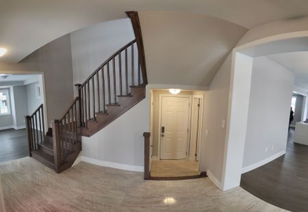 For Lease - 3048 John Mckay Boulevard, Oakville, Ontario - Photo 3