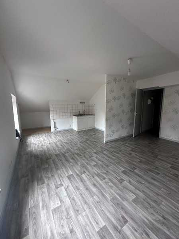 Location : Appartement 2 pièces 52 m2 – HERICOURT - Photo 2