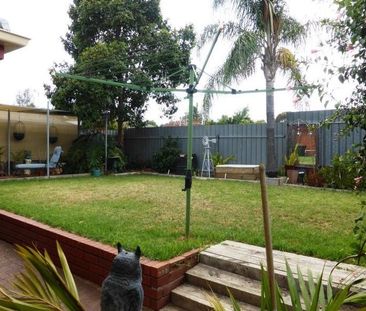 Large 4 bedroom home available soon – registrations and enquiries b... - Photo 3