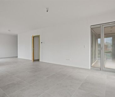 Energiezuinig appartement met 2 slaapkamers, parking + berging - Photo 3