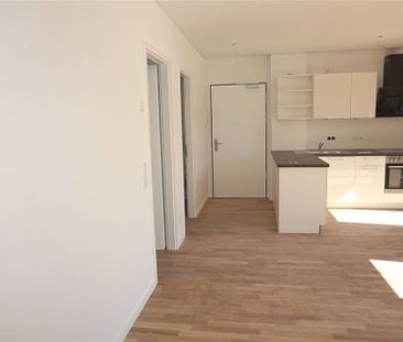 Luxus Wohnung mit Einbauküche und Terrasse... - Foto 2