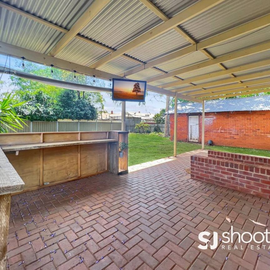 Charming Central Dubbo Home - Photo 1