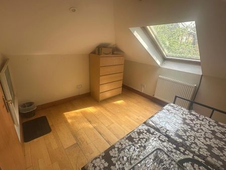 2 bedroom flat share to rent - Photo 3