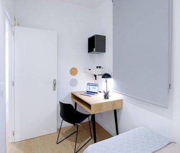 Calle Salamanca, Valencia, Valencian Community 46005 - Photo 2