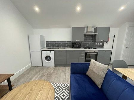 2 bedroom house share to rent - Photo 4