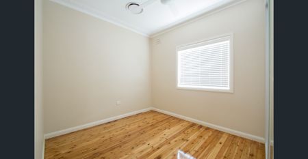 WATER USAGE INCLUDED! - Photo 4