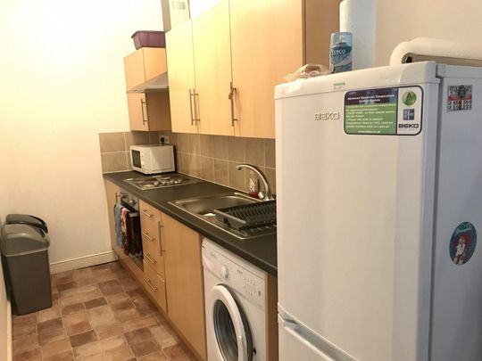 Queens Road (2 bed) - Photo 1