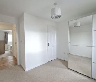 2 bed flat for rent in Corstorphine - Photo 3