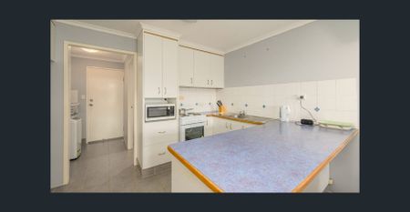 Refurbished unit in great condition!! - Photo 3