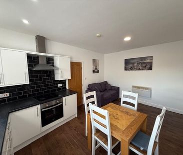 2 bedroom flat to rent - Photo 6
