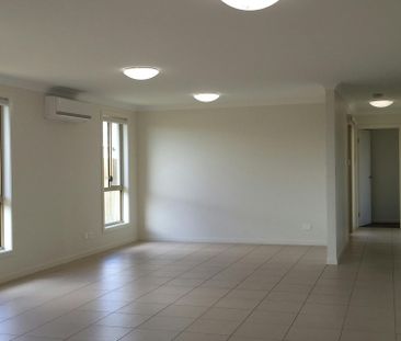 17 Yanuca Street - Photo 2