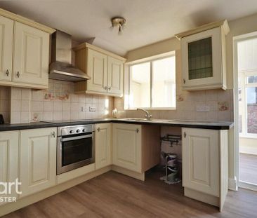 1 bedroom semi-detached house to rent - Photo 6