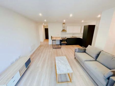 2 Bedroom Apartment - Photo 3