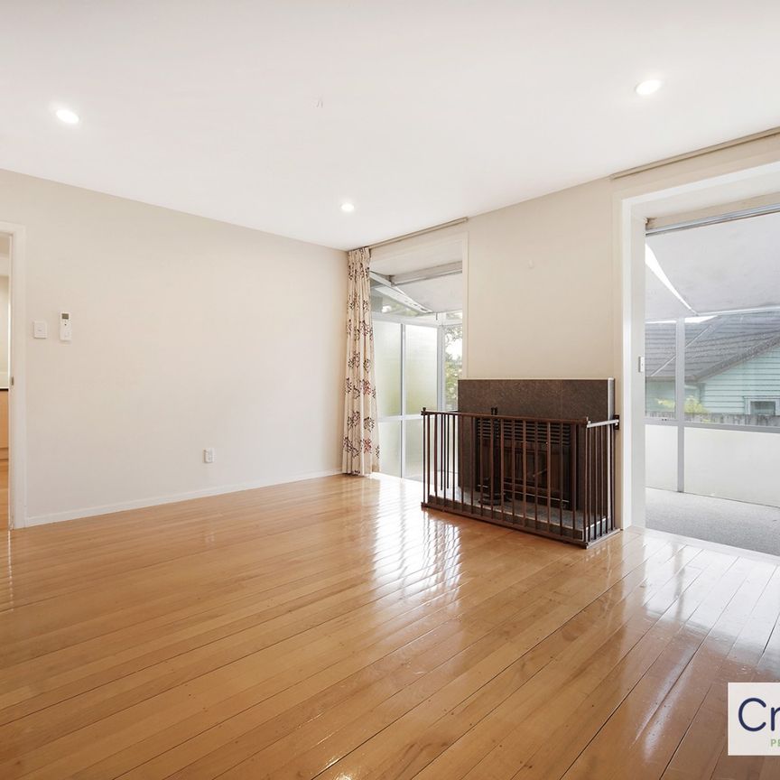 Bright and airy family home - Photo 1