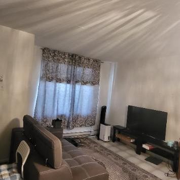 Appartement 3 1/2 disponible a louer 1er septembre Montréal-Nord - Photo 3