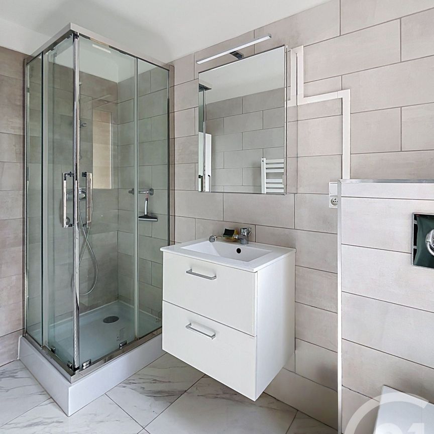 Location Maison 6 pièces 165m² CLERMONT FERRAND 63000 - Photo 1