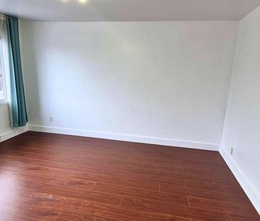 211 75e Avenue - Photo 5