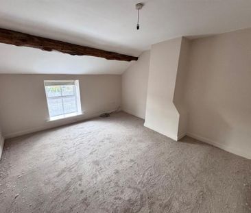 2 Bedroom Terraced To Let - Photo 3