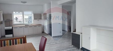 DE INCHIRIAT CASA MODERNA - Fotografie 4
