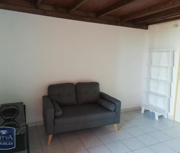 Location Appartement 2 pièces 19m² LE TAMPON 97430 - Photo 2