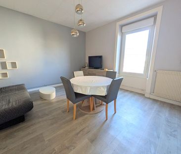 Location Appartement 2 pièces 37m² FOUGERES 35300 - Photo 1