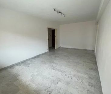 2 pièces meublé Vence la poste - Photo 2