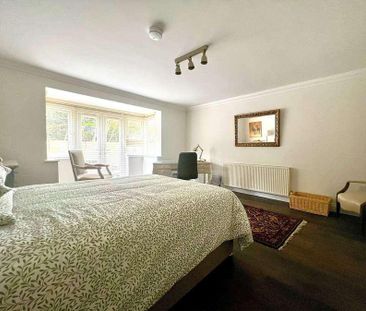 Longmoor Road, Liphook, Hampshire, GU30 - Photo 1