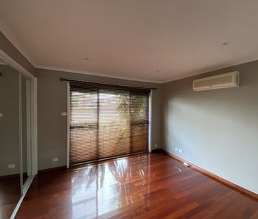 8 Georgina Street - Photo 3