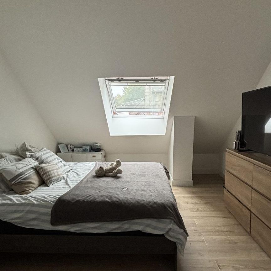 Dans le bourg, Maison neuve offrant 73 m² habitables. Rez-de-chaussée : salon-séjour-cuisine am... - Photo 1