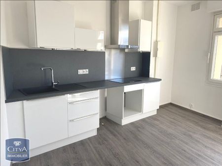 Location Appartement 4 pièces 116m² BRIVE LA GAILLARDE 19100 - Photo 3